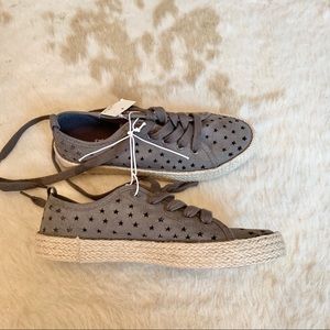 Universal Threads Lace Up Laser Cut Espadrille